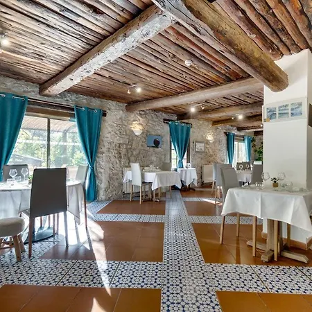 Hotel La Bastide De Montferrat (Var)